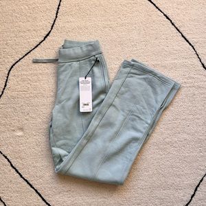 Alo Offline Chalk Blue pants XS